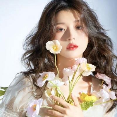 神奇阿呦之最强流星人